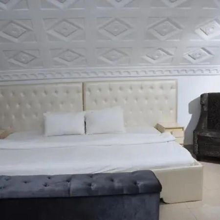 Room In Lodge - Ambience Hotels Abujahome For Leisure And Business Travellers Екстериор снимка