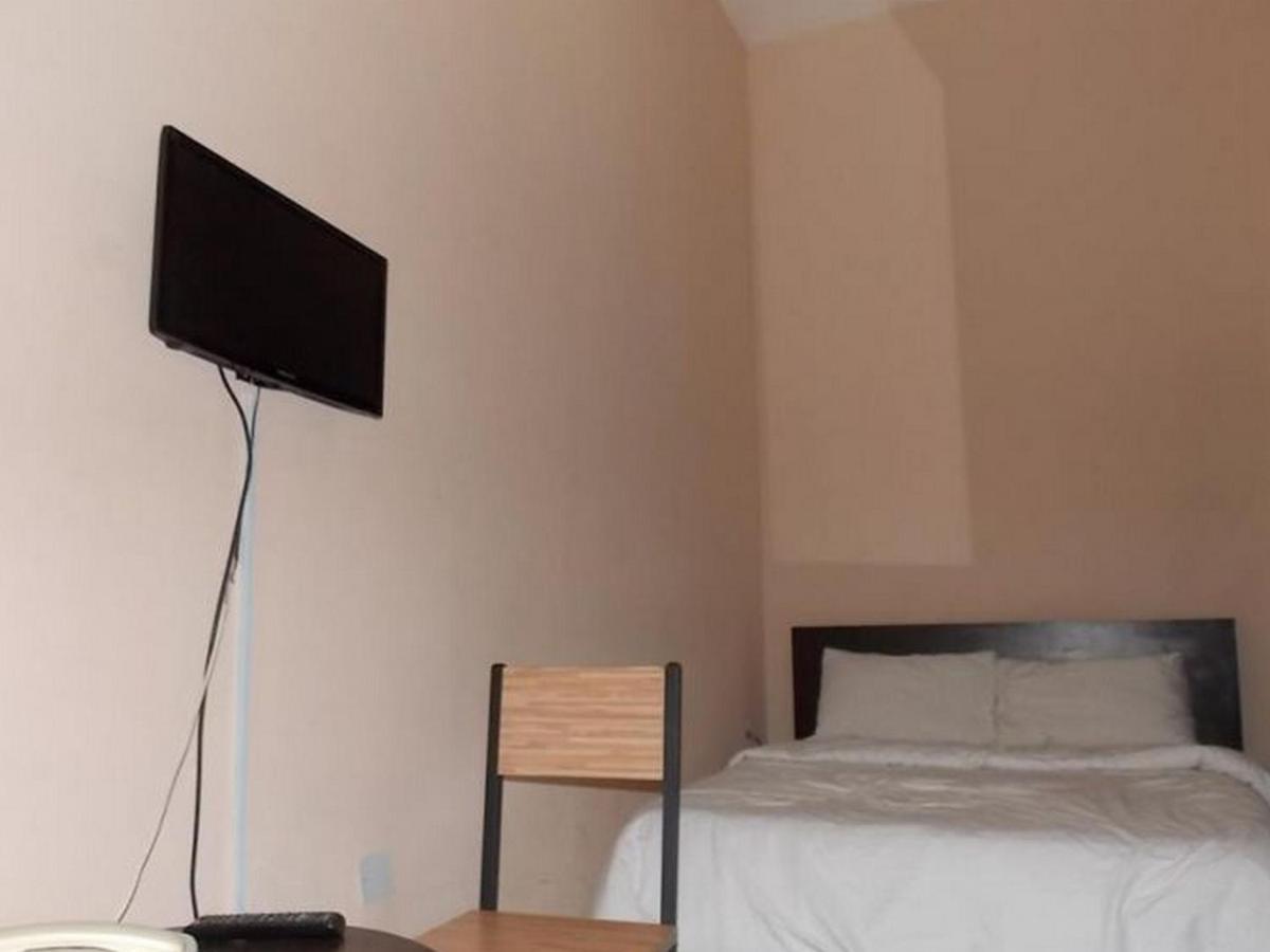 Room In Lodge - Ambience Hotels Abujahome For Leisure And Business Travellers Екстериор снимка